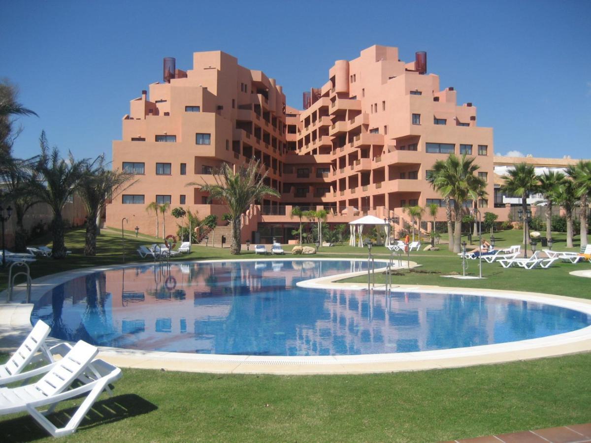 Don Juan Beach Resort Εστεπόνα Εξωτερικό φωτογραφία